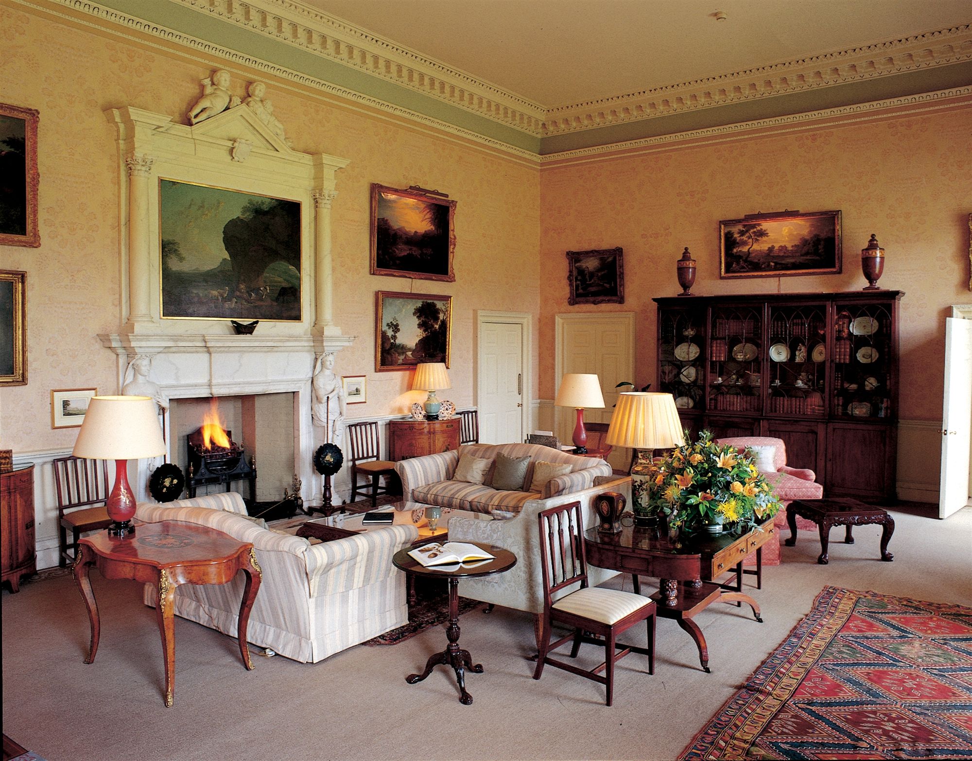 Фото Hartwell House & SPA