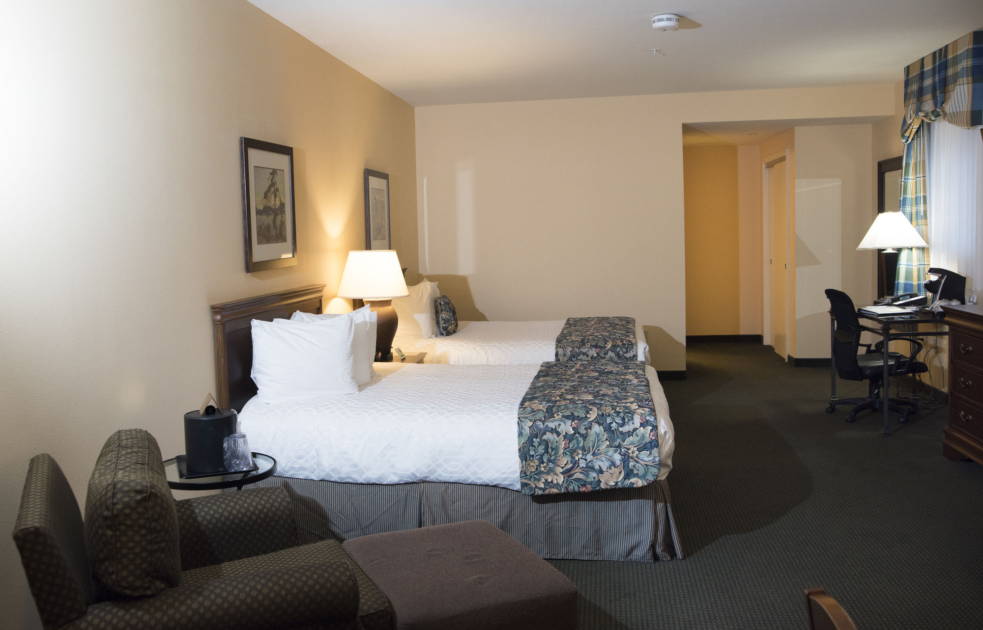 Фото The Landing Hotel & Restaurant