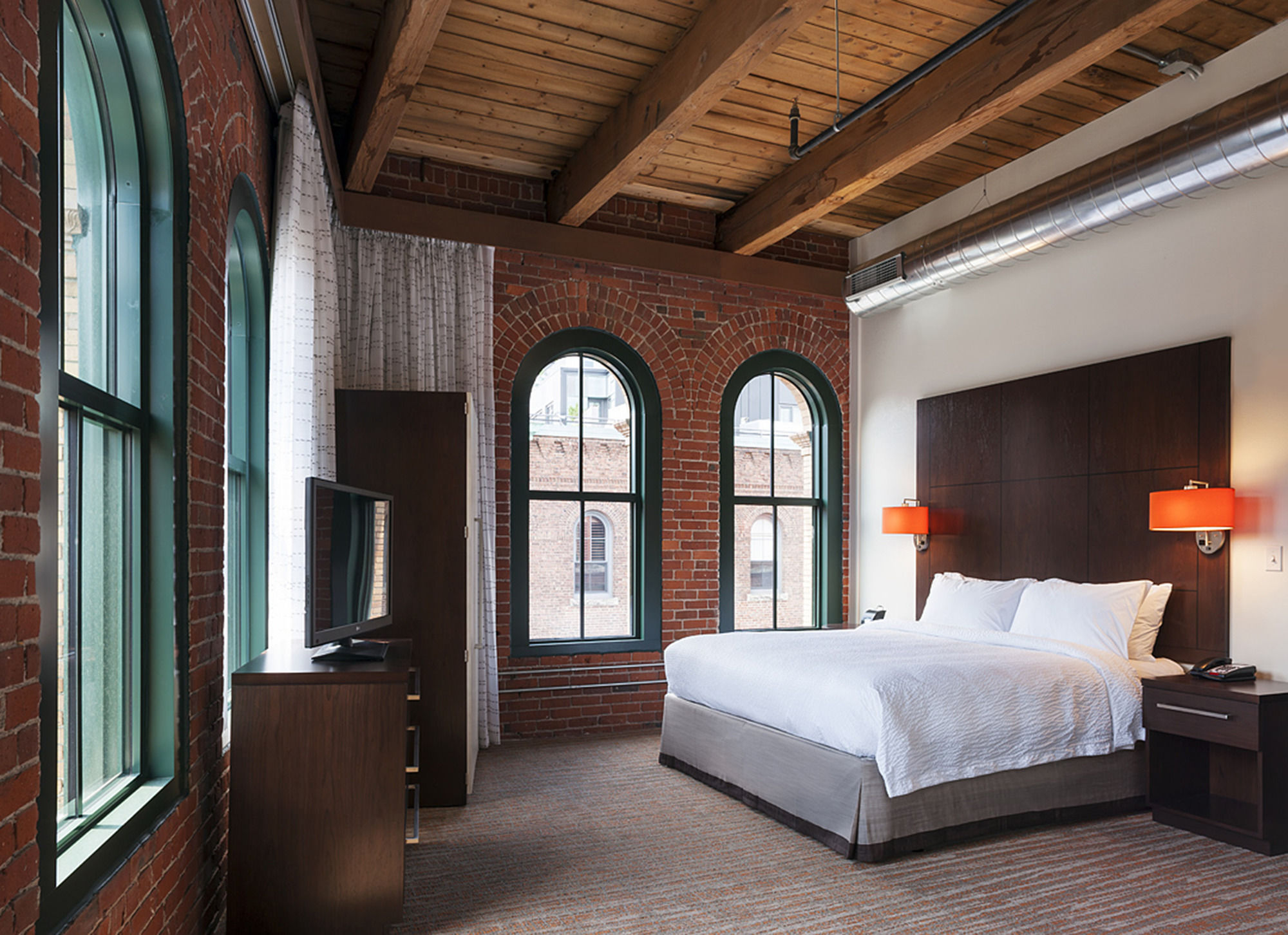 Фото Residence Inn by Marriott Boston Downtown/Seaport