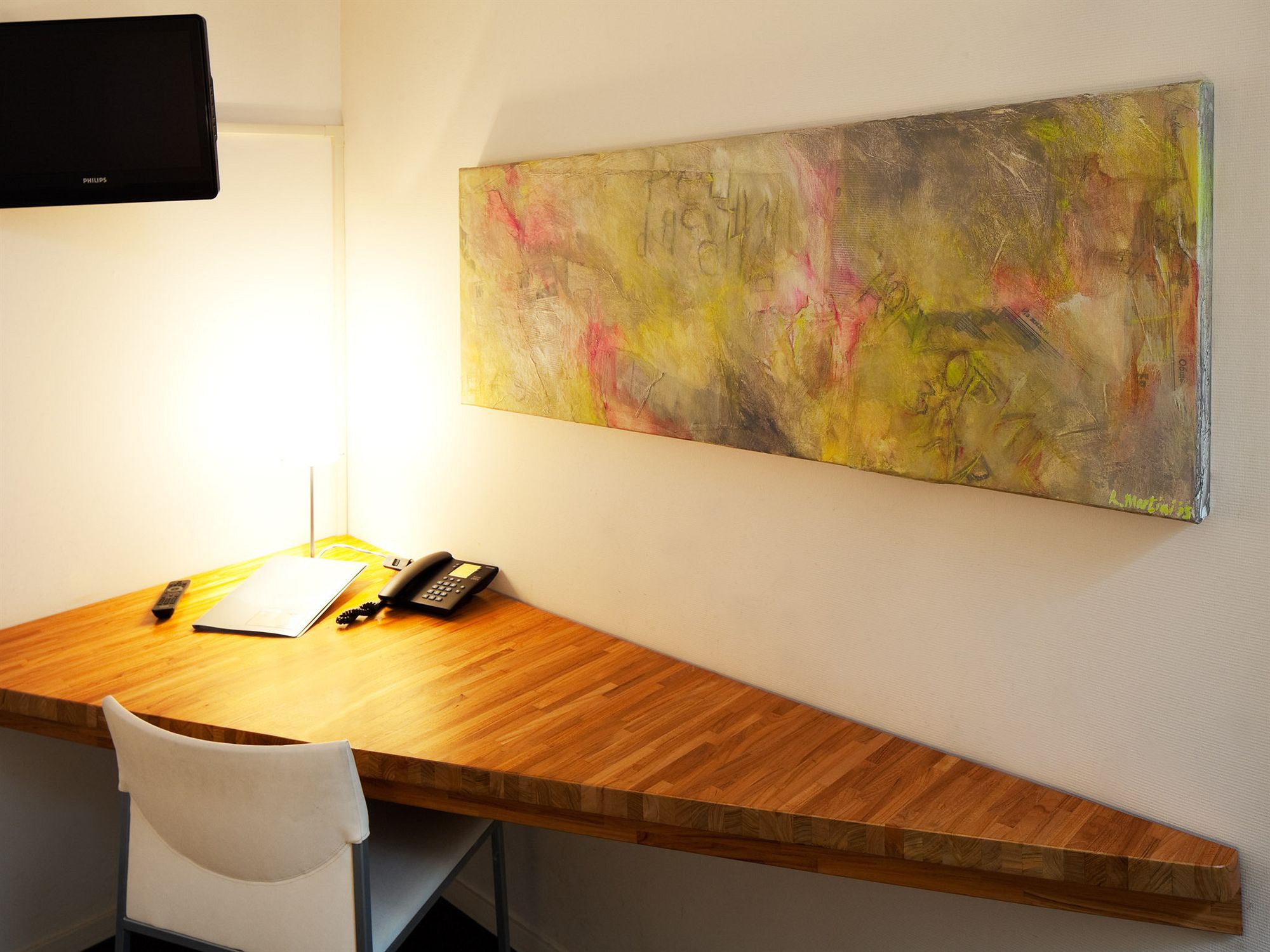 Фото The Happy Traveler