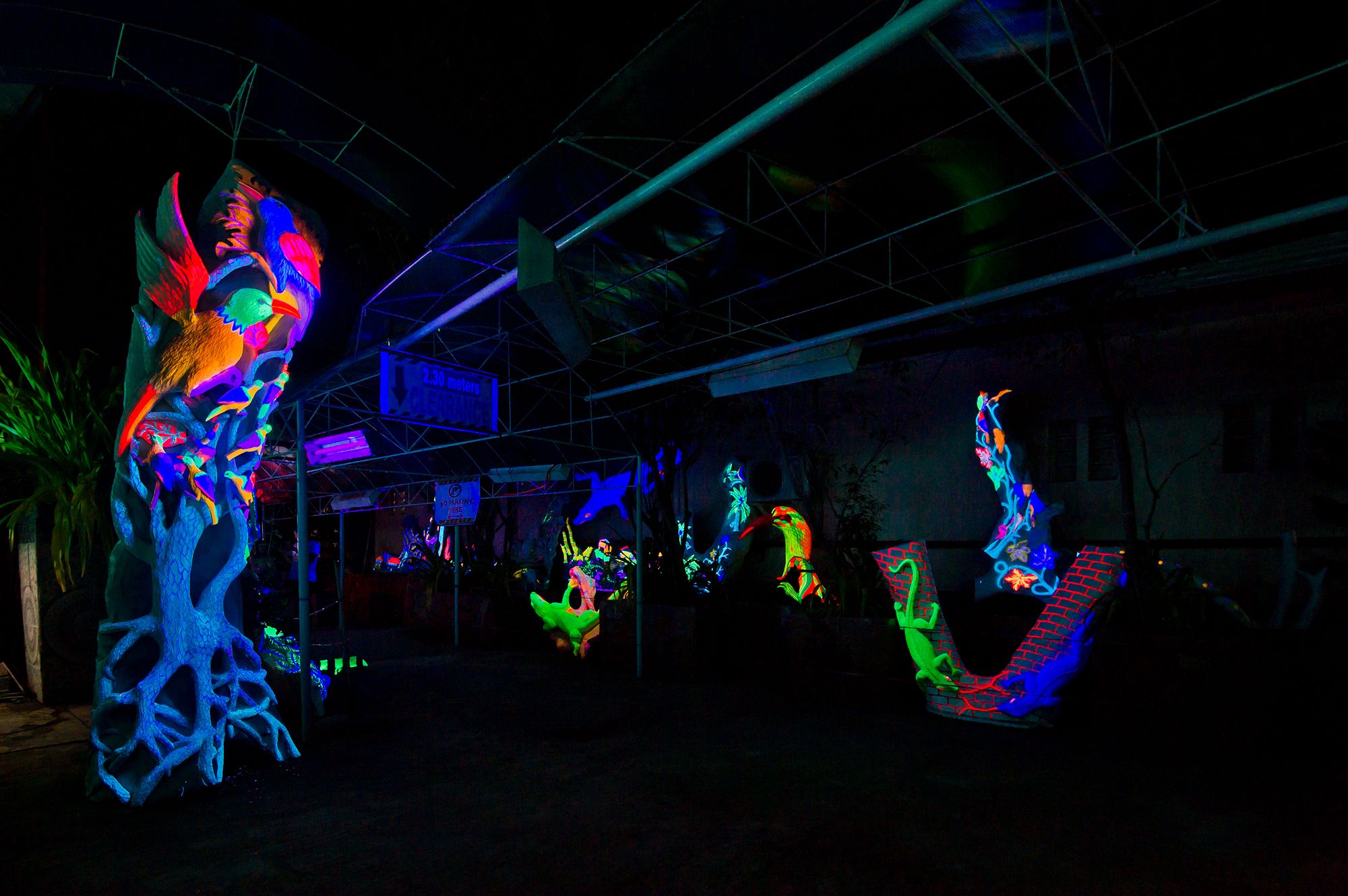 Фото Deep Forest Garden Hotel