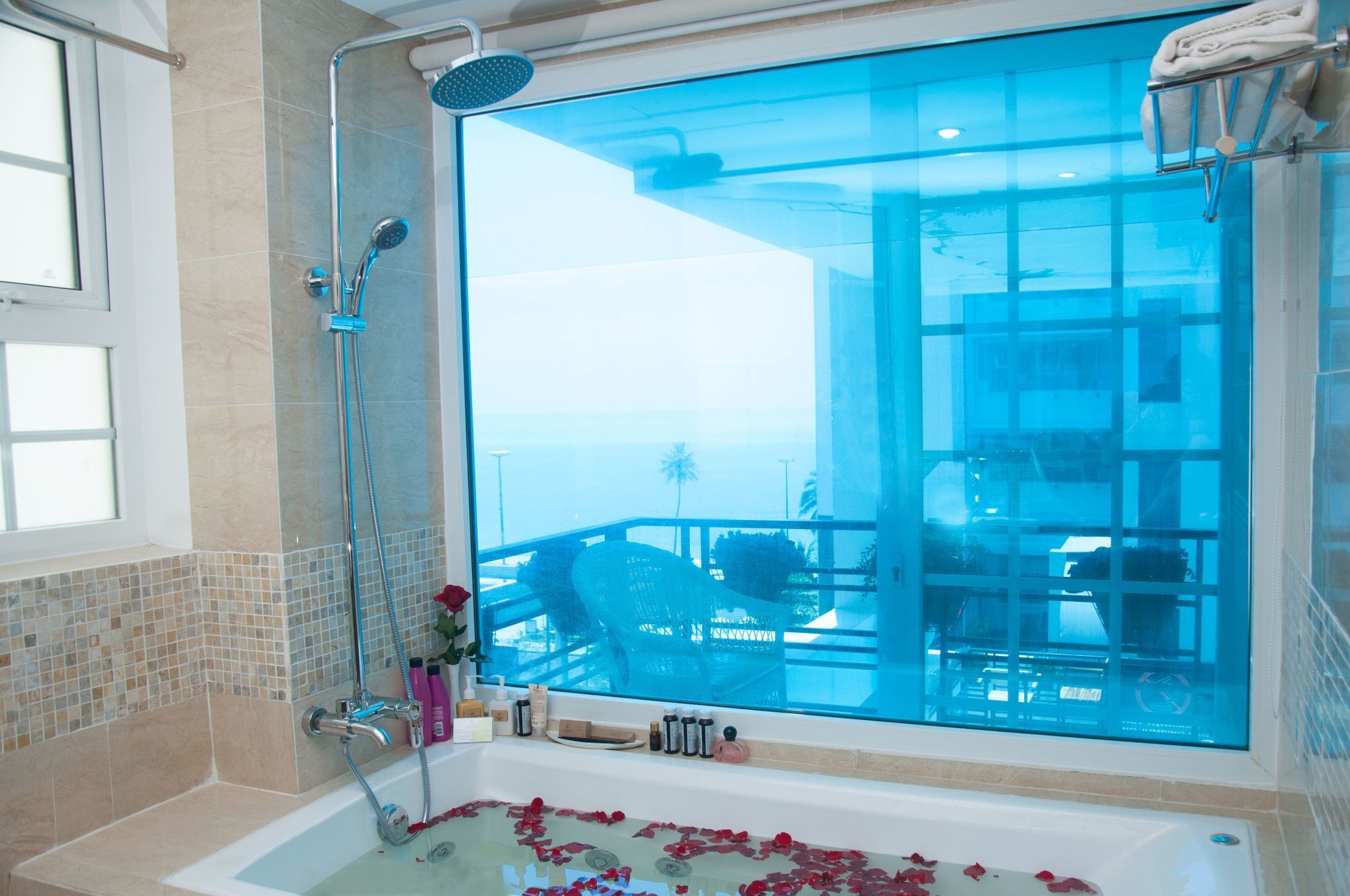 Фото Pavillon Garden Hotel & SPA