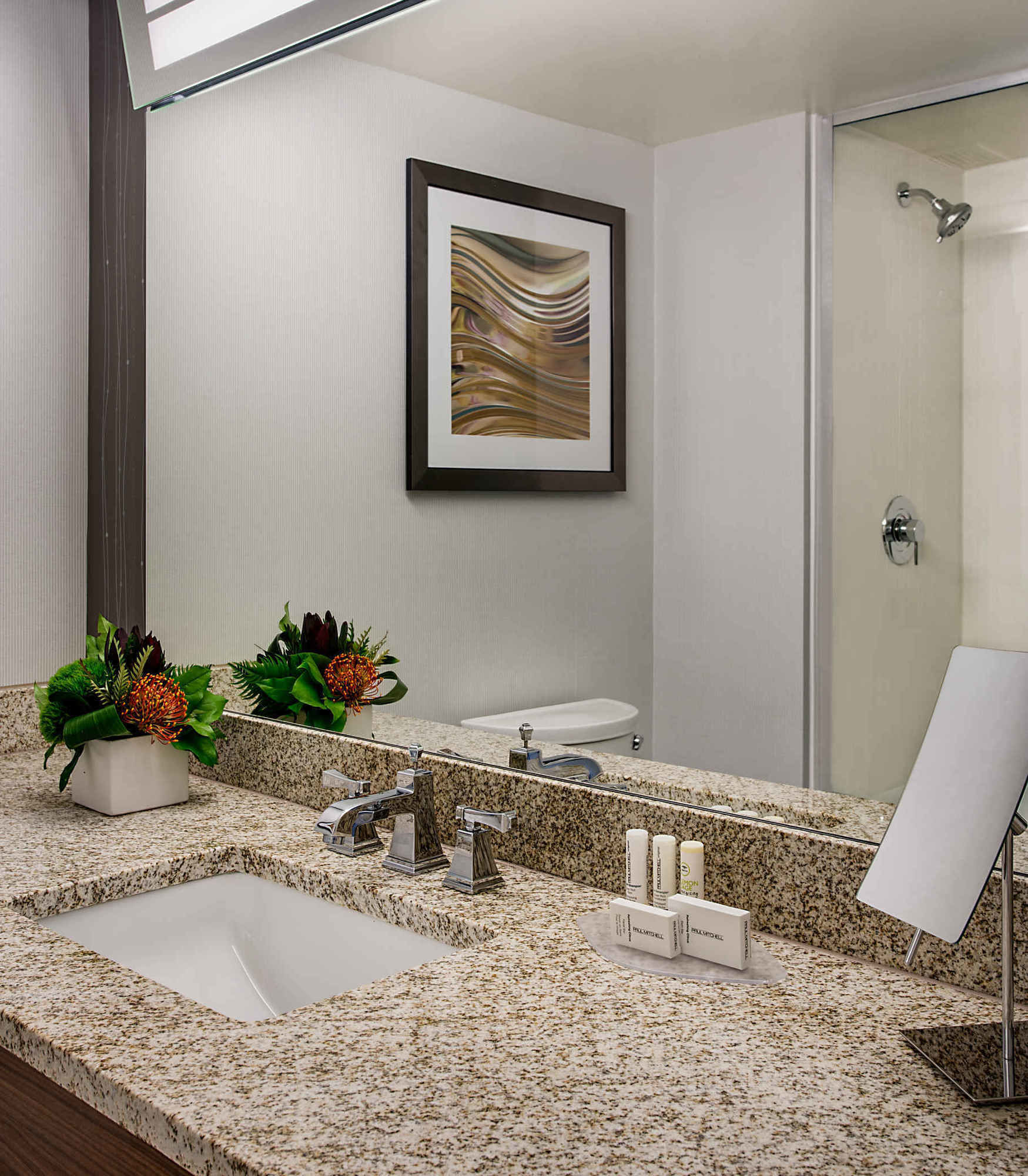 Фото Courtyard by Marriott Downtown Grand Rapids