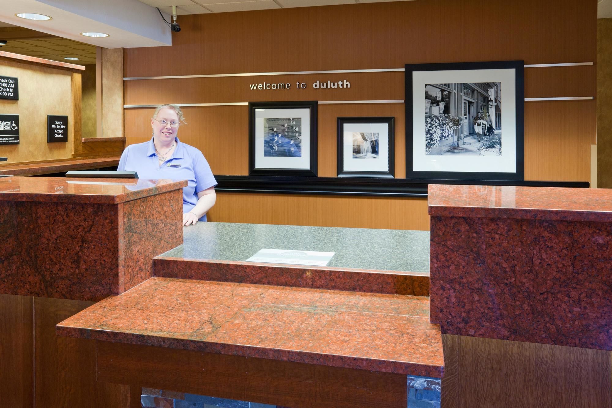 Фото Hampton Inn Duluth Canal Park