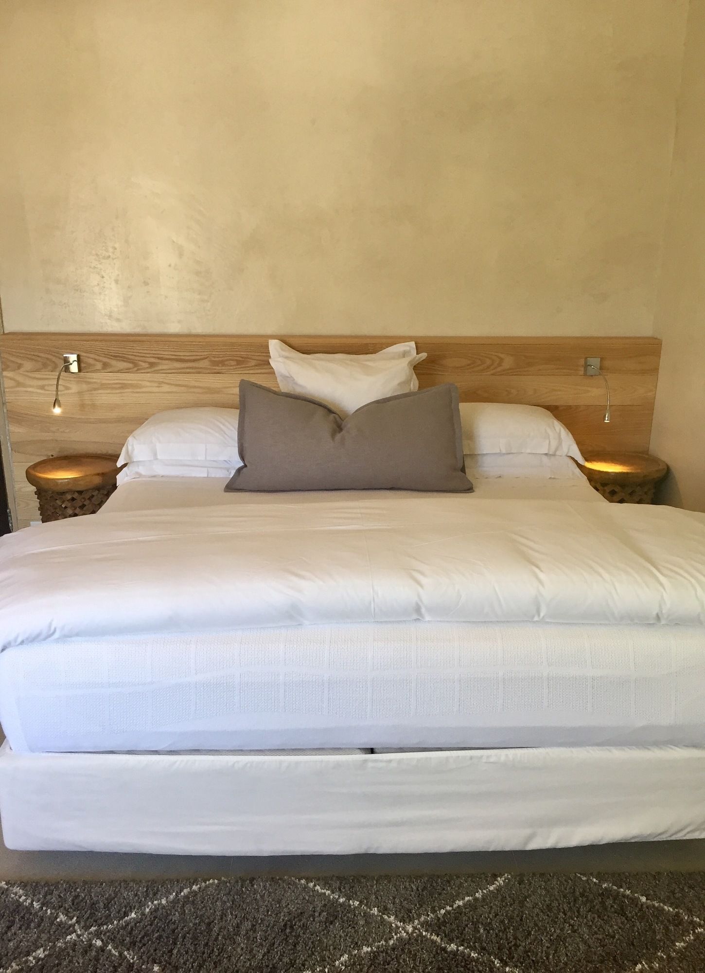 Фото Auberge Burgundy Guest House