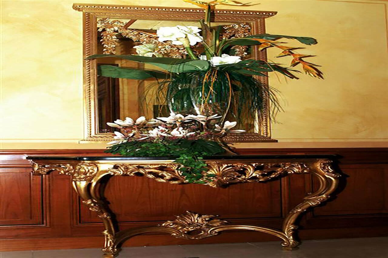 Фото Champagne Palace Hotel