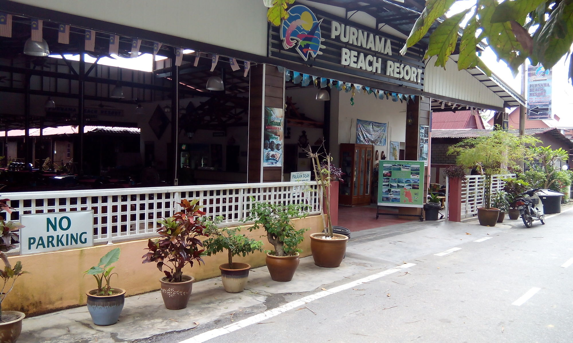 Фото Purnama Beach Resort