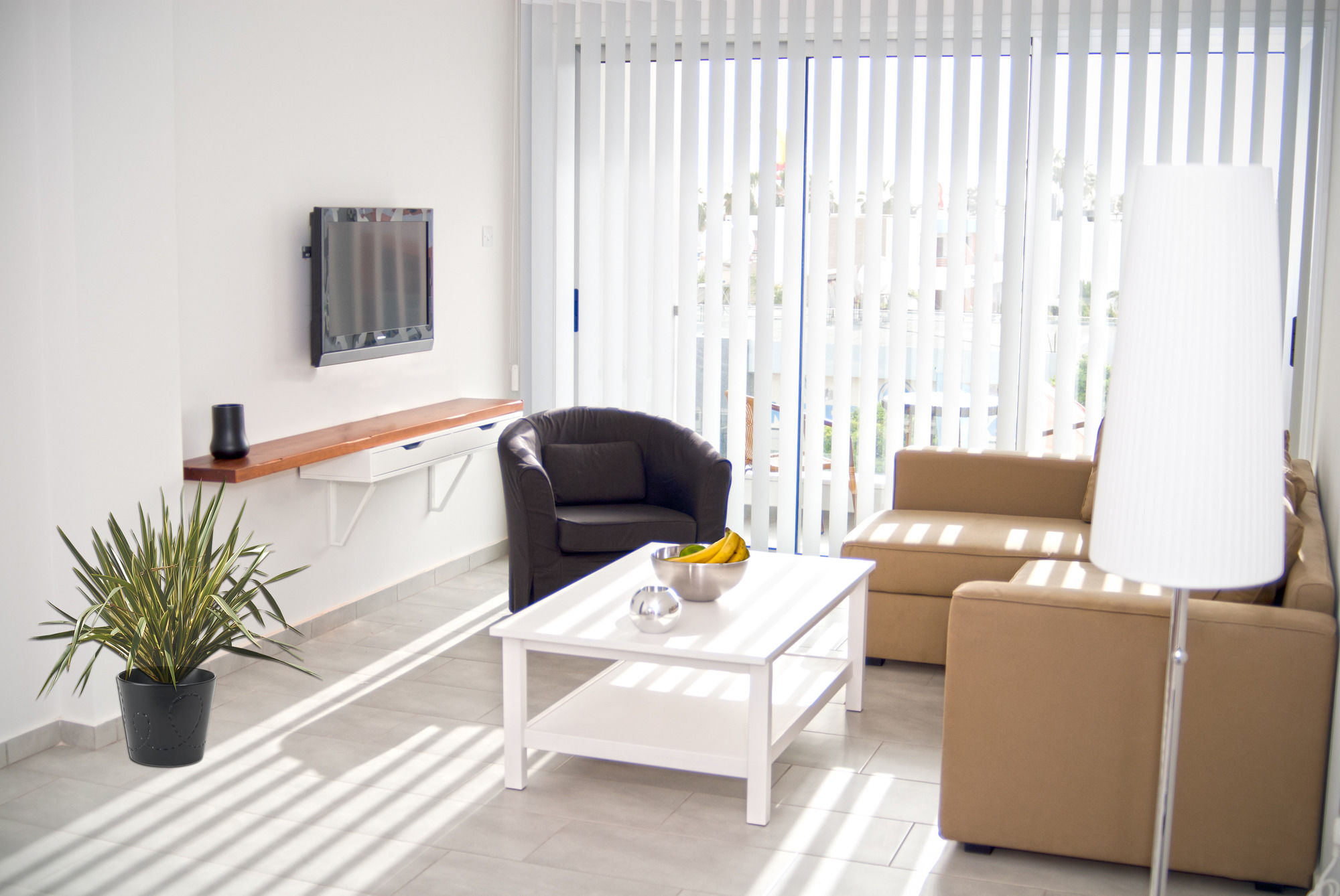 Фото Napian Suites