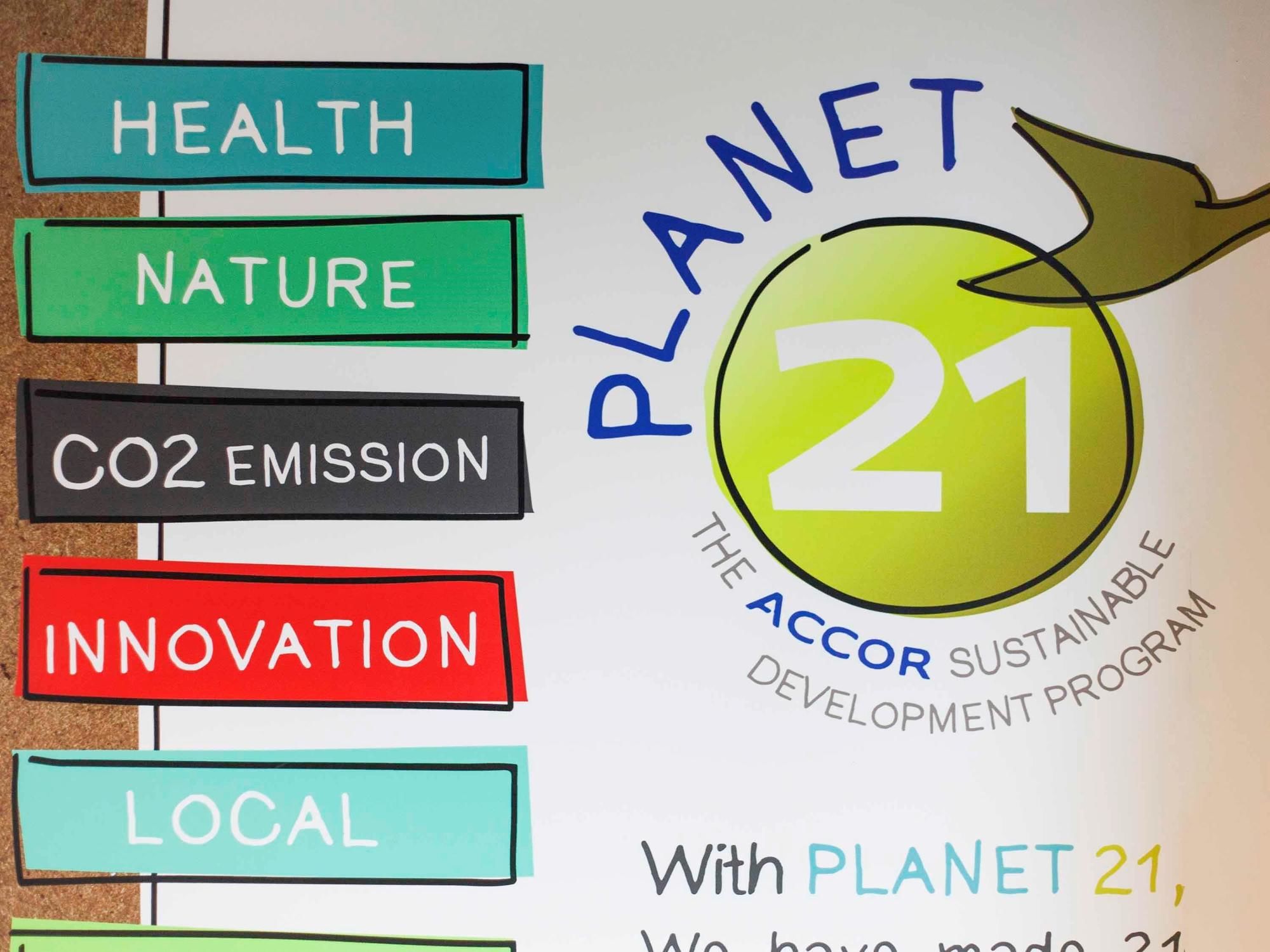 Фото Ibis Annecy Centre Vieille Ville