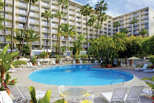 Гостиница Town and Country San Diego