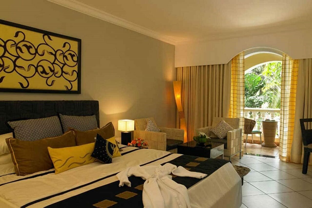 Фото The Zuri White Sands Goa Resort & Casino