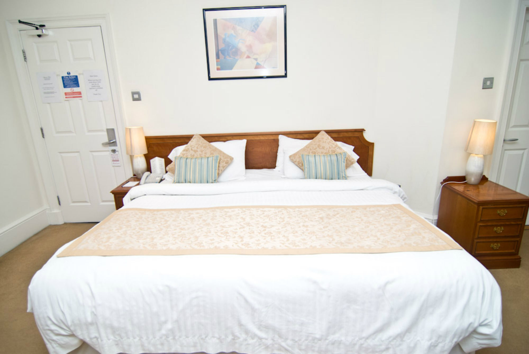 Фото Staunton Hotel