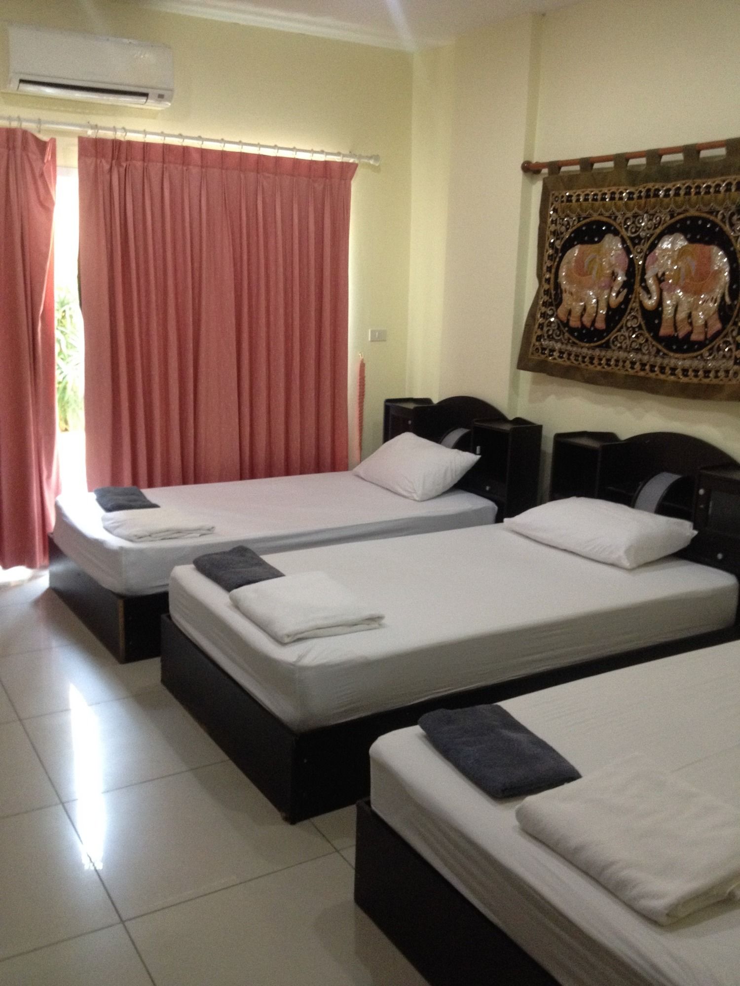 Фото Jomtien Hostel