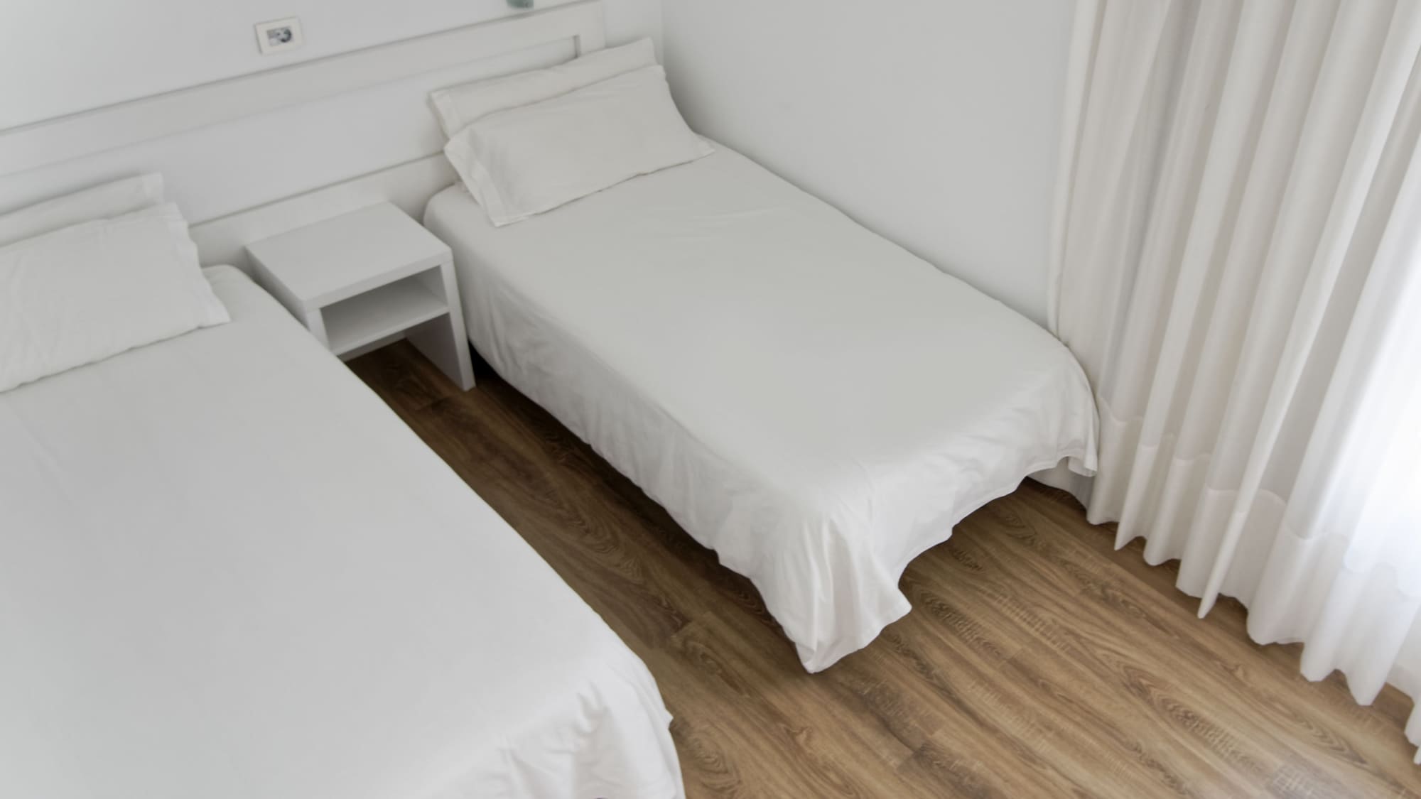 Фото Canaima Apartments - Adults Only