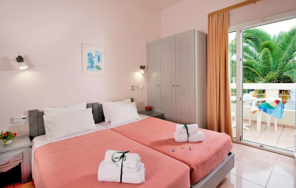 Фото Scala Hotel Apartments