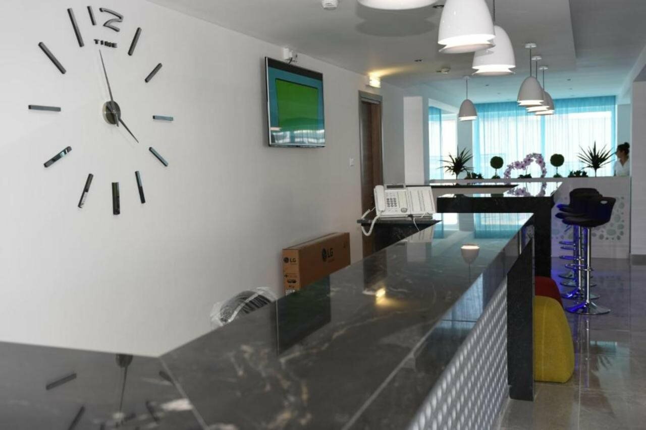 Фото Sunny Blue Hotel