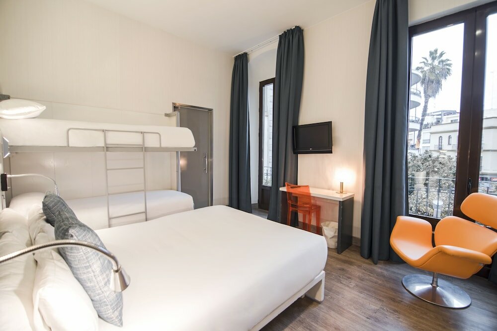 Фото Petit Palace Sevilla Canalejas