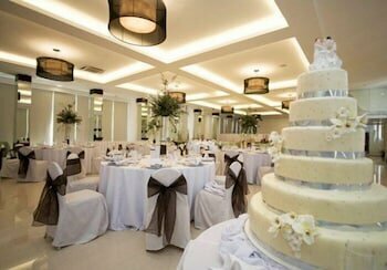 Гостиница Hotel St. Ellis в Легаспи