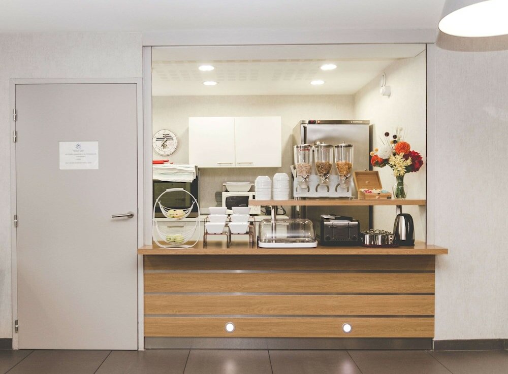 Фото Terres de France - Appart'Hôtel Quimper