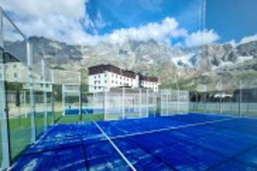 Гостиница Valtur Cervinia Cristallo Ski Resort в Валле-д’Аосте