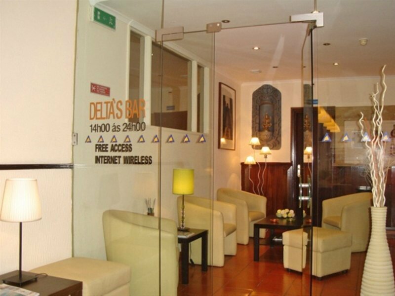 Фото Dinya Lisbon Hotel & Lounge Bar