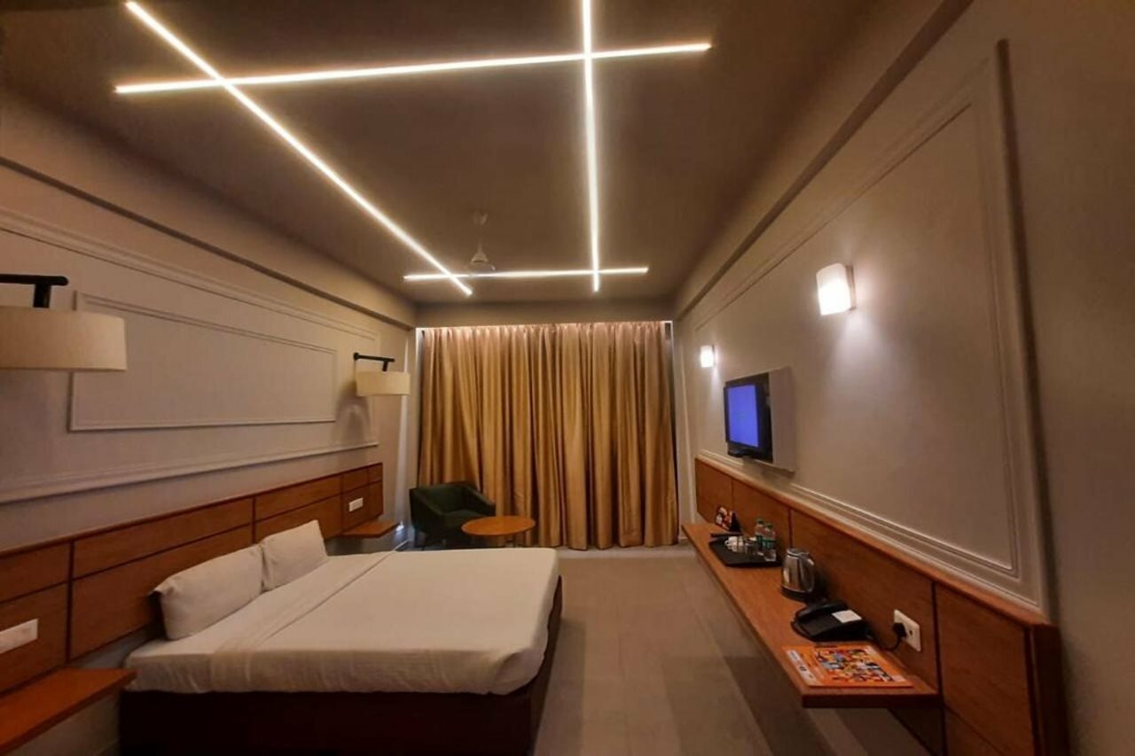 Фото Max Hotels Prayagraj