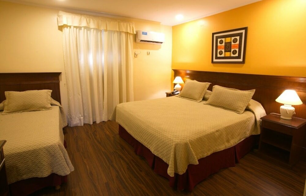 Фото Ritz Hotel Mendoza