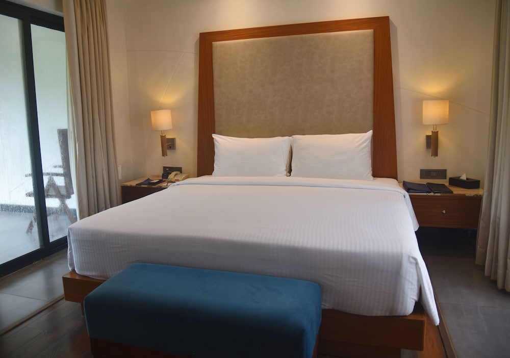 Фото Radisson Blu Resort & SPA - Alibaug, India