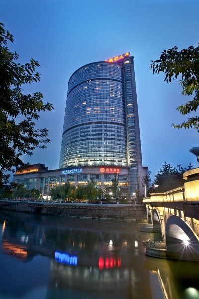 Фото Somerset Riverview Chengdu