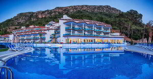 отель Garcia Resort & Spa