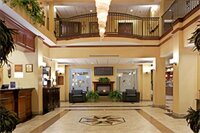 Фото Holiday Inn Express Hotels & Suites East Houston, an Ihg Hotel
