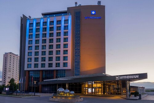 Гостиница Wyndham Ankara в Анкаре