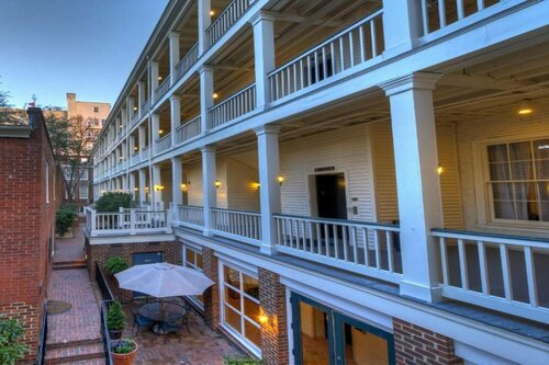 Гостиница Linden Row Inn в Ричмонде