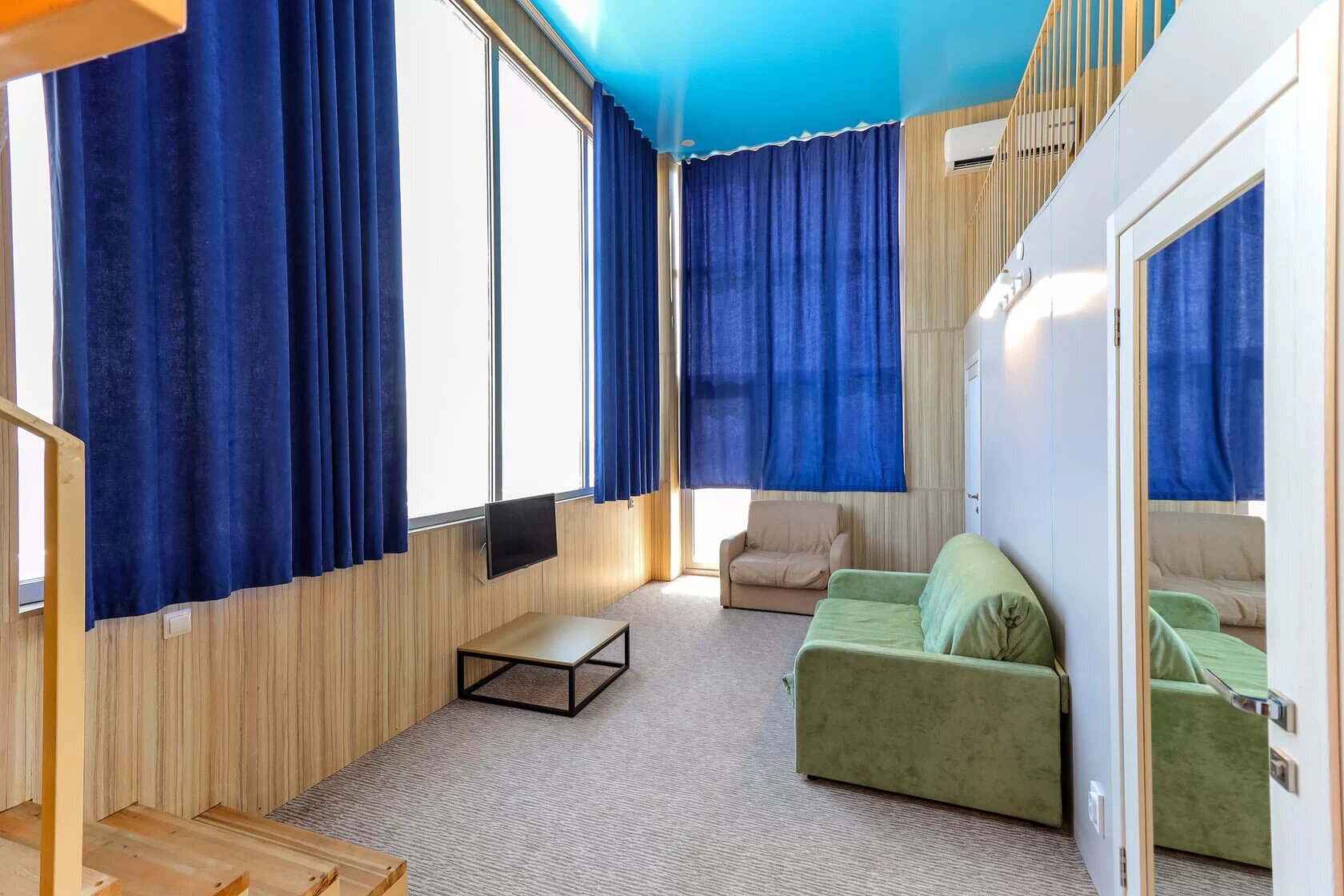 Фото Отель Кучугуры