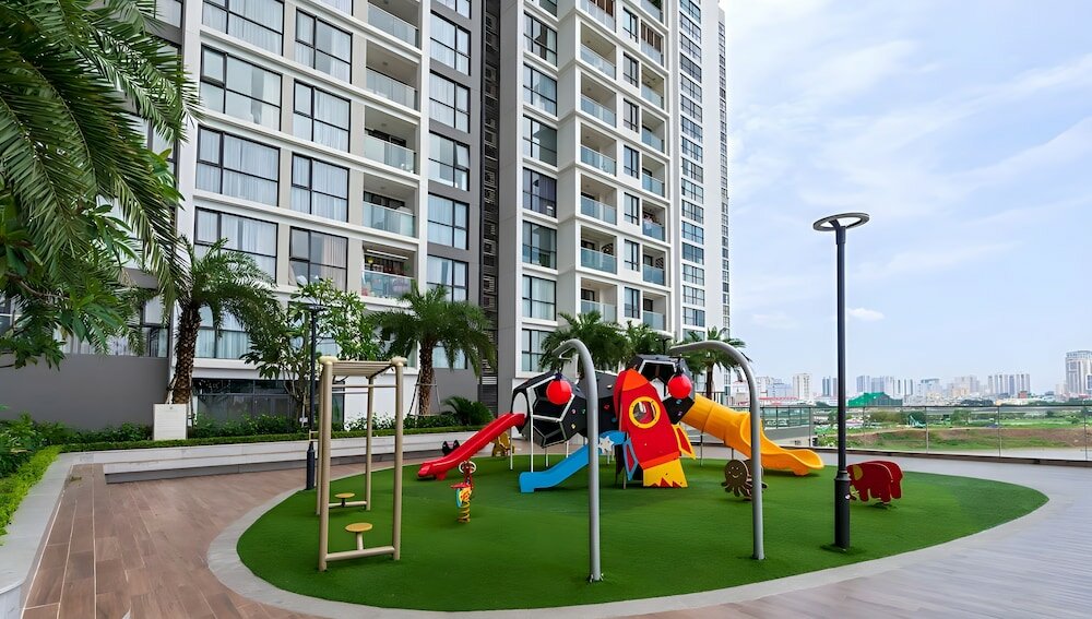 Фото Daisy Homestay - Vinhomes Sky Lake