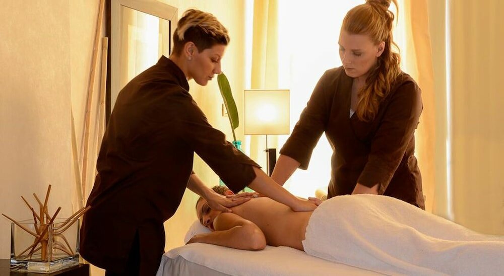 Фото Plaza Resort Hotel