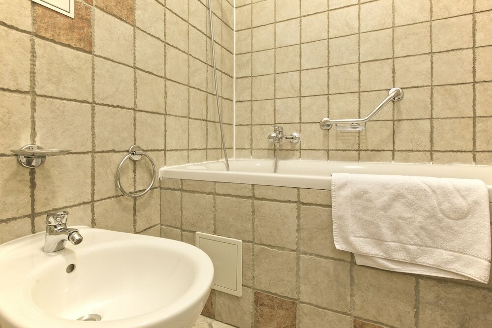 Фото Hotel Tivoli Prague