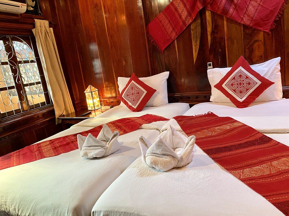 Фото Soutikone 1 Guesthouse