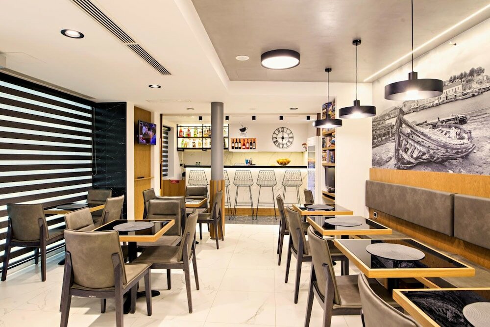 Фото Ideon Hotel