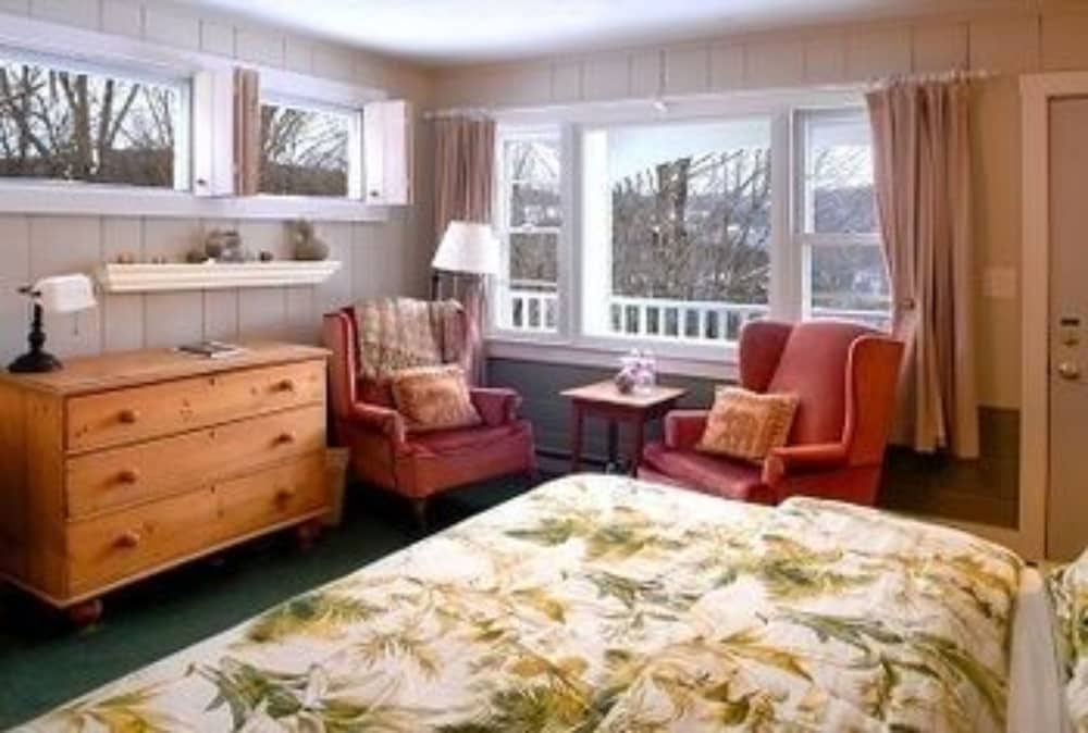 Фото Deerhill Inn