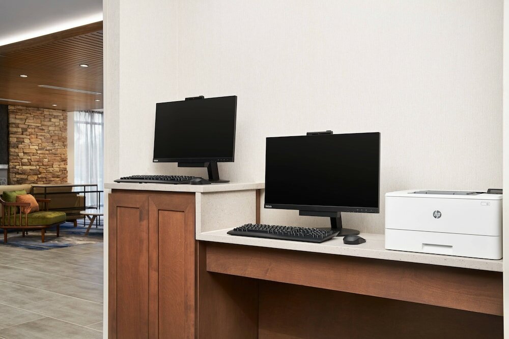 Фото Fairfield Inn & Suites by Marriott Tampa Riverview