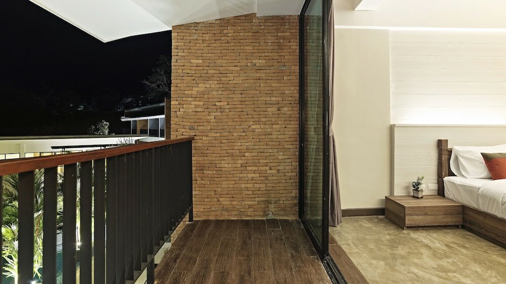 Фото B2 Mae Hong Son Premier Hotel