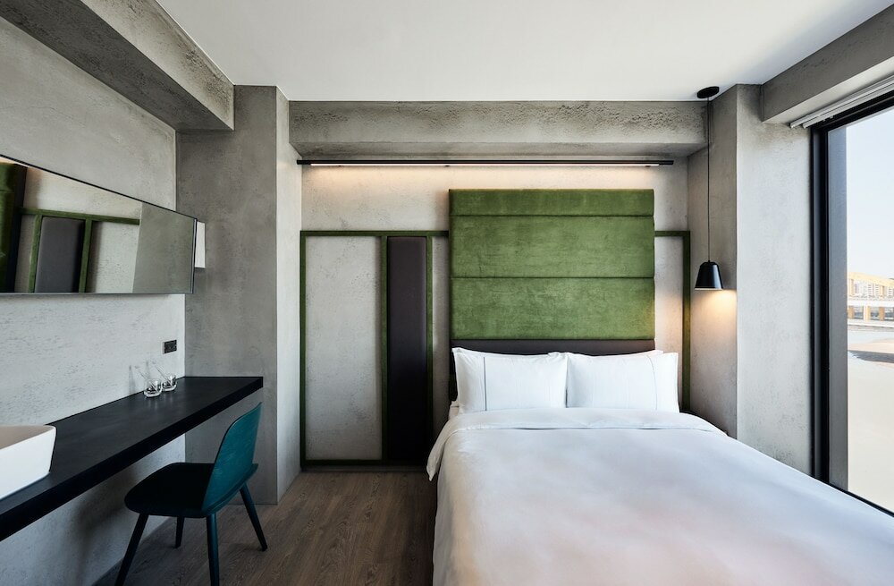 Фото Waterfront Hotel