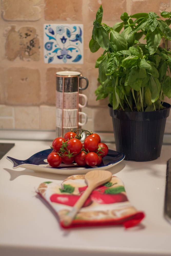 Фото Holiday Monopoli Via dell'Erba 8