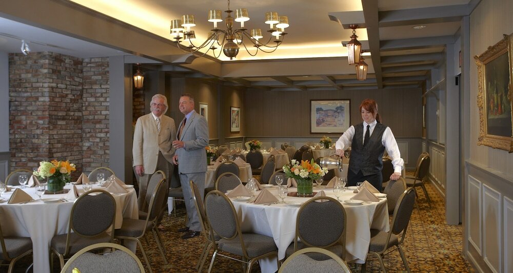 Фото Best Western Plus The Normandy Inn & Suites