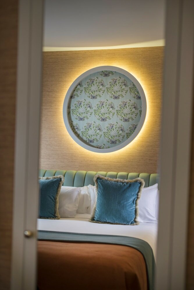 Фото The First One Madrid Preciados