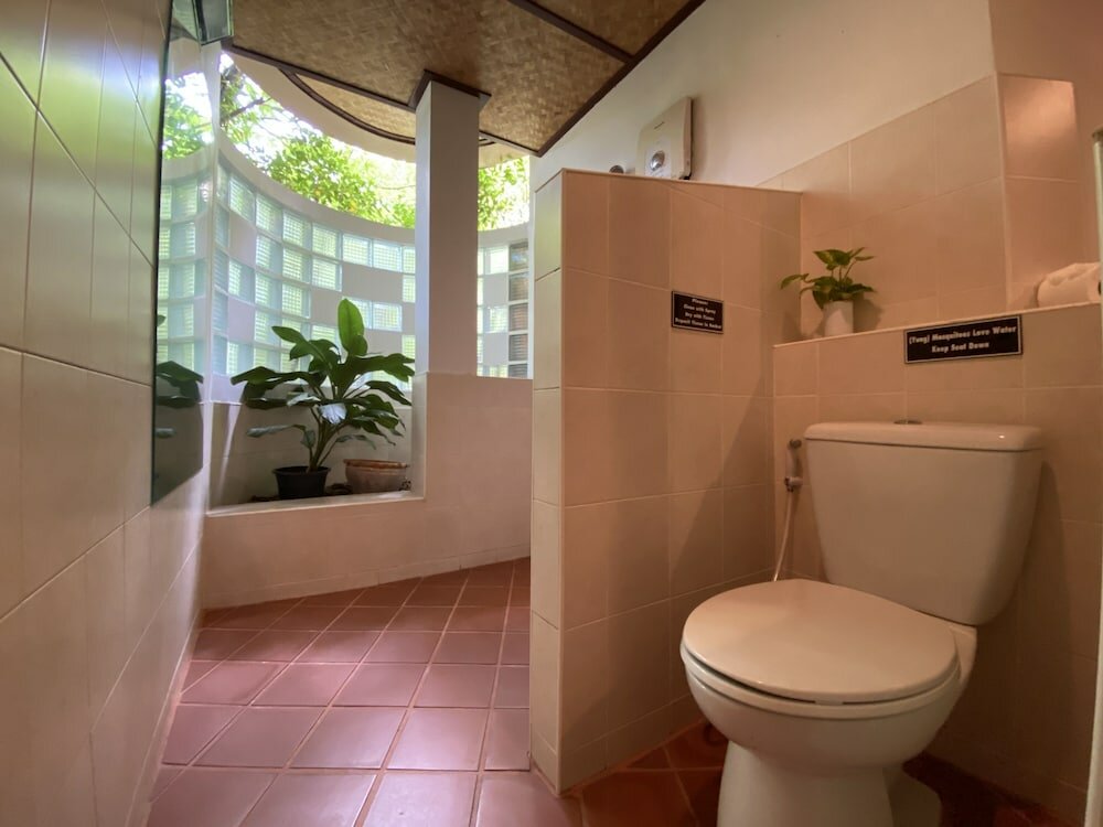 Фото Friendship Beach Resort & Atmanjai Wellness Centre