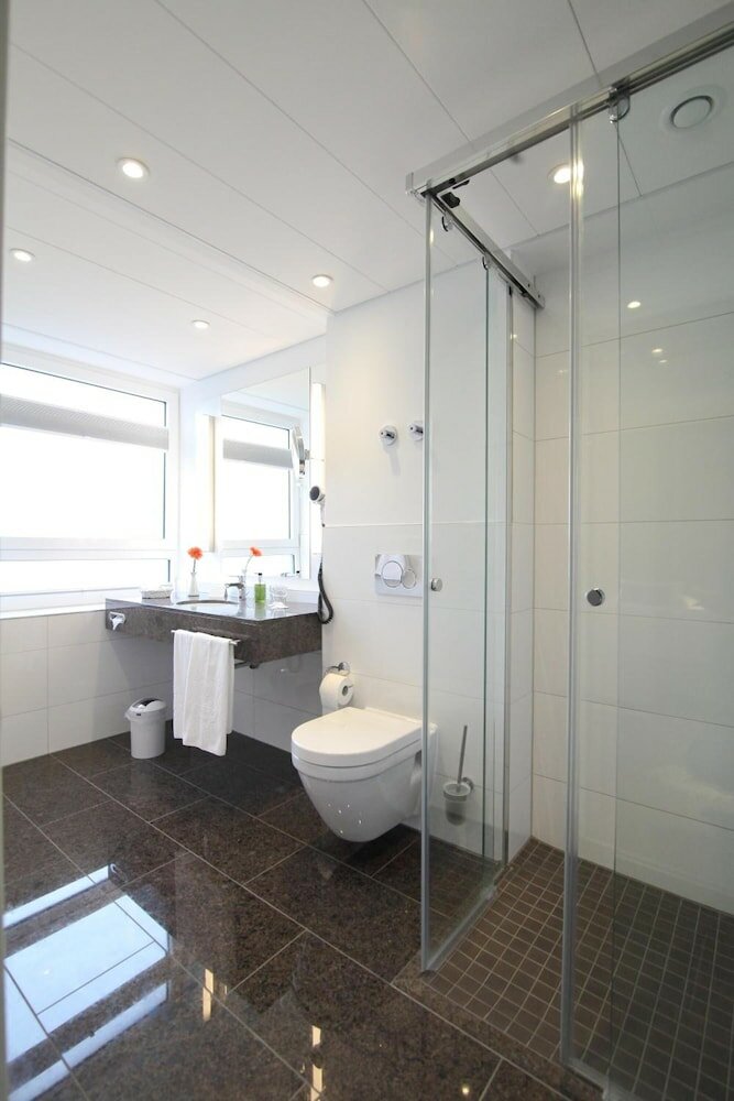 Фото Parkhotel Wittekindshof Dortmund