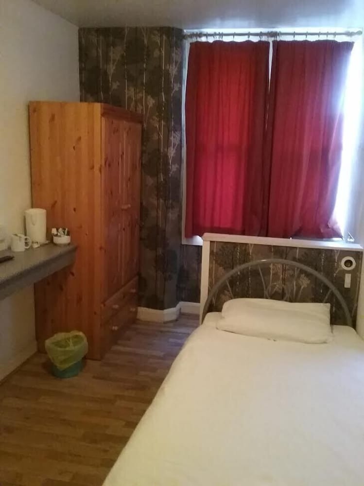 Фото Victoria Hotel