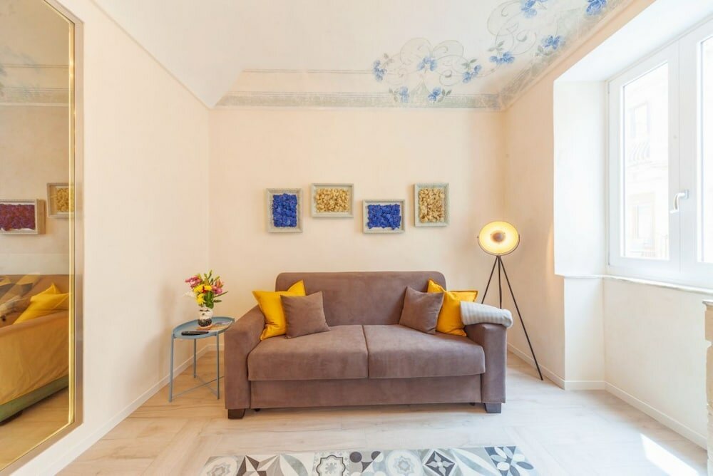 Фото Charm Of Ortigia Central Flat